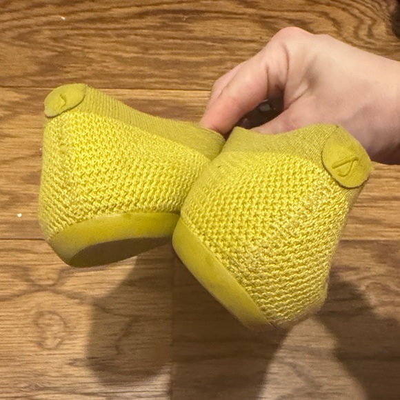 Allbirds Women's Yellow toned Flats - Picture 3 of 5